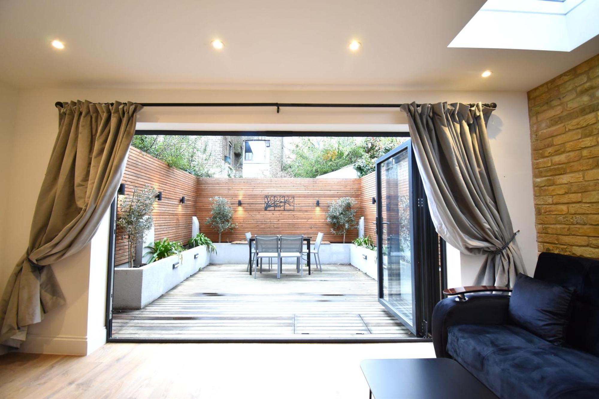Stunning 2 Bed Apartment London Ngoại thất bức ảnh
