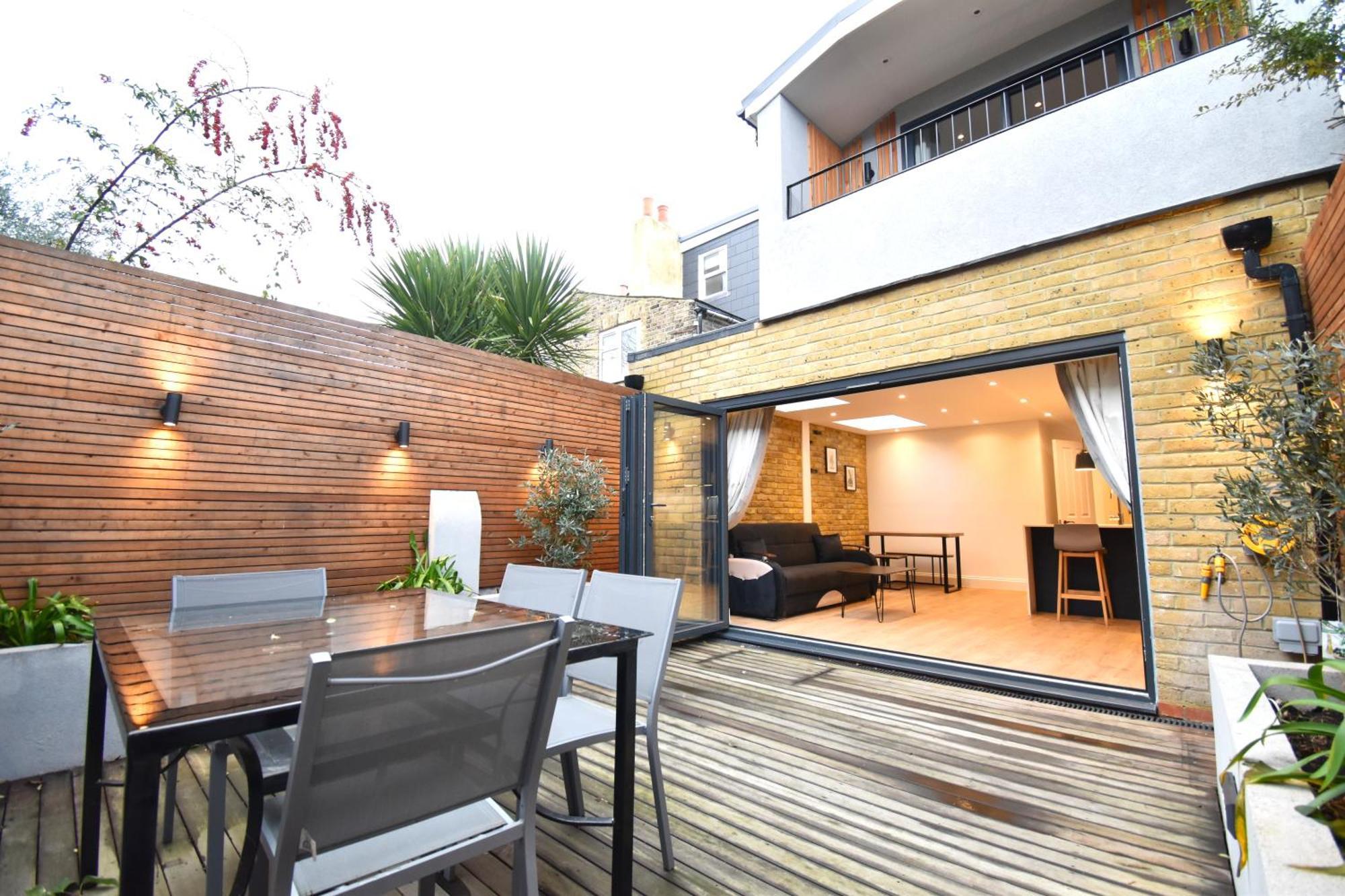 Stunning 2 Bed Apartment London Ngoại thất bức ảnh